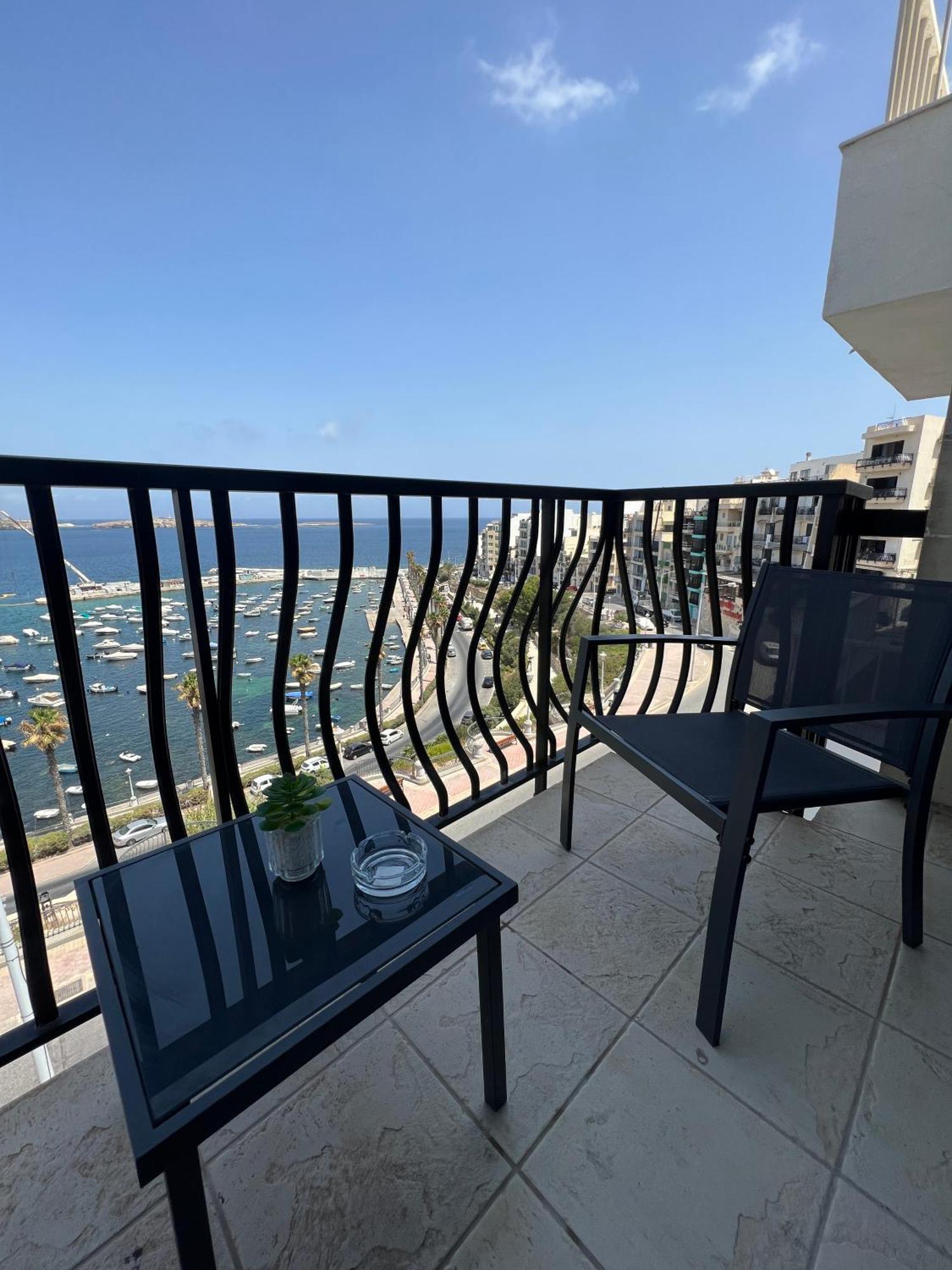 דירות סיינט פול ביי Sea View Penthouse מראה חיצוני תמונה
